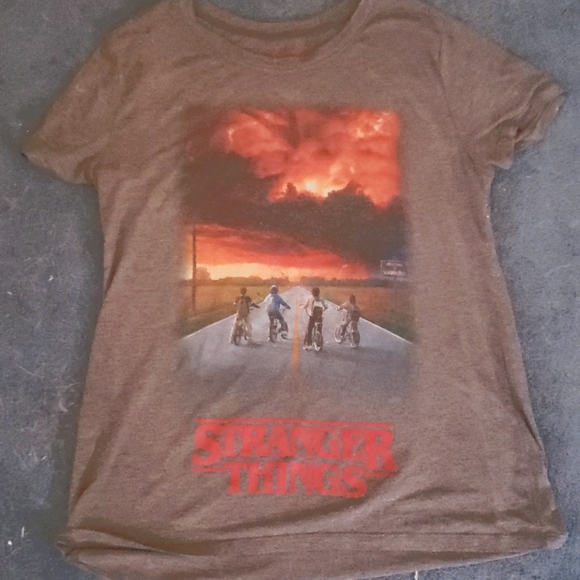 Stranger things tee - Picture 1 of 1